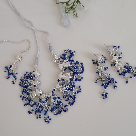 Necklace Set NIB - Picture 6 of 9